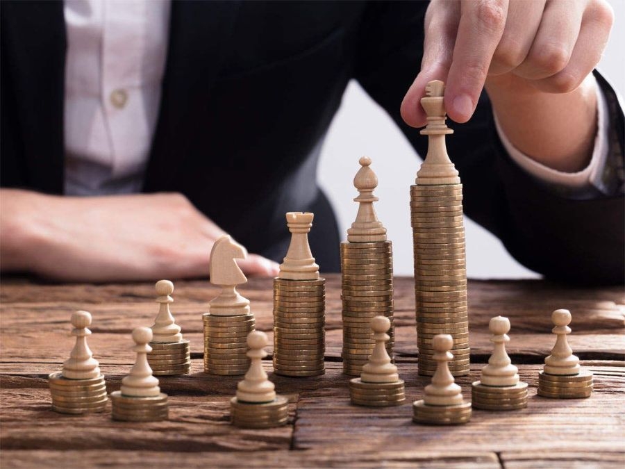 بهترین سرمایه گذاری با ۲۰ میلیون تومان در سال ۱۴۰۲
